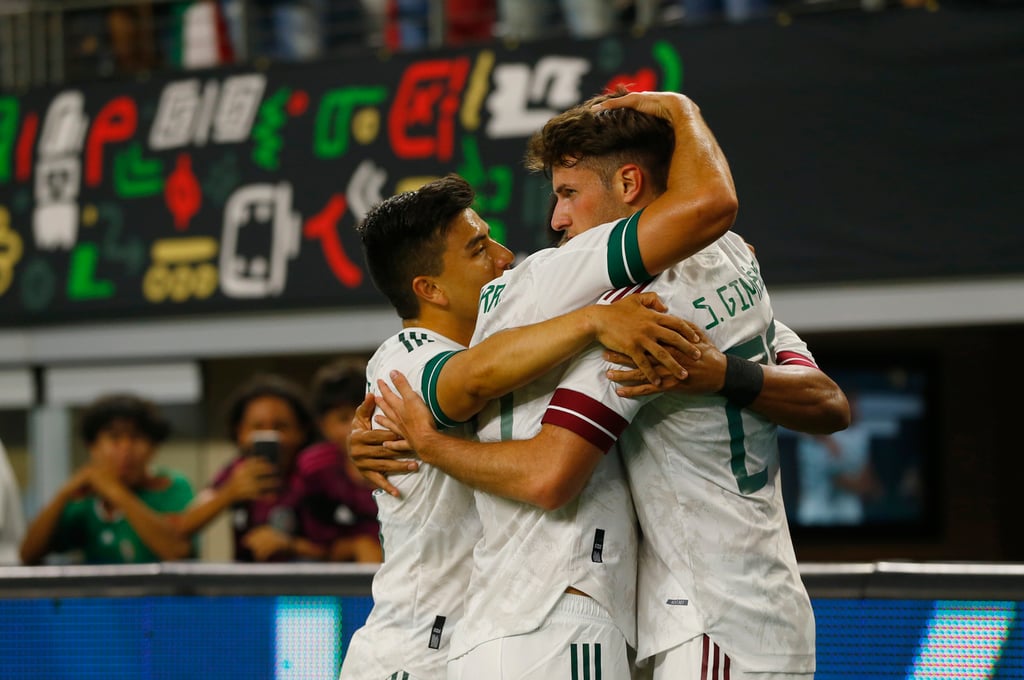 México sufre para vencer a Nigeria