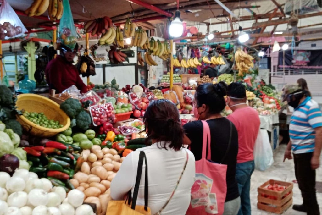 Aumentan de precio 15 productos de canasta básica del paquete antinflación