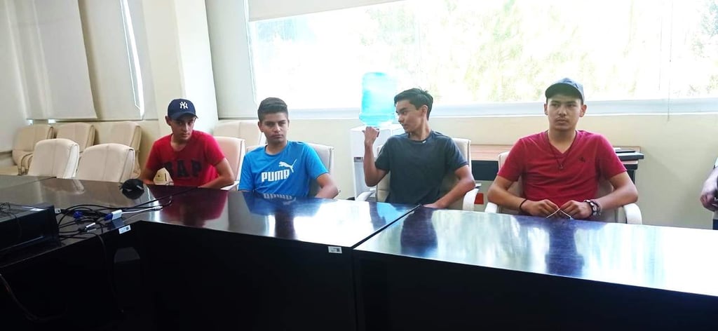 Alumnos de Tamazula y Tepehuanes van a Torneo Nacional de Matemáticas