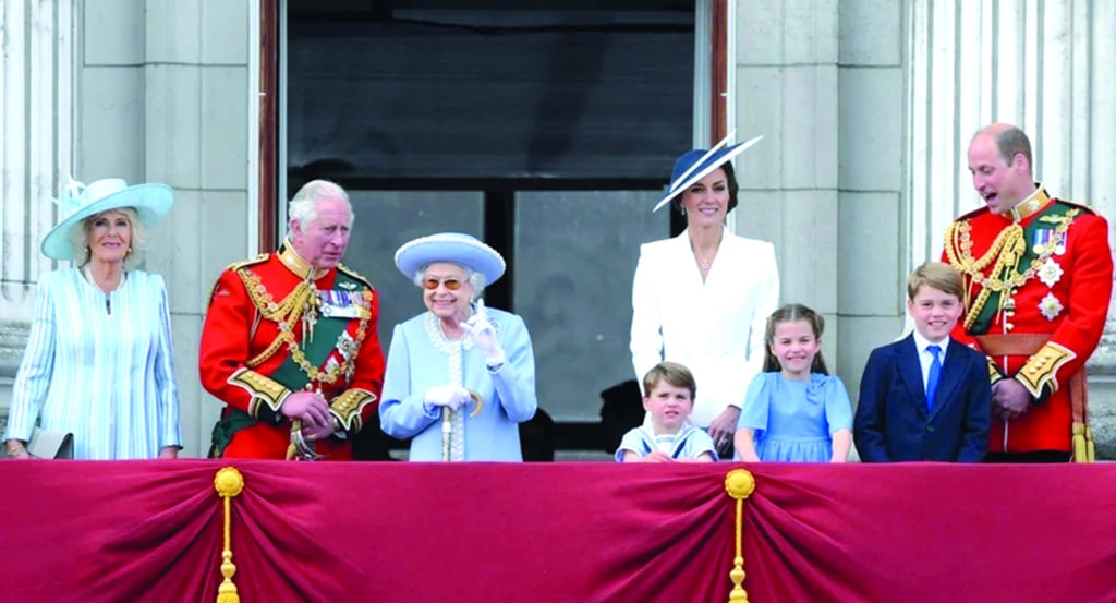 Inicia jubileo de la reina Isabel II