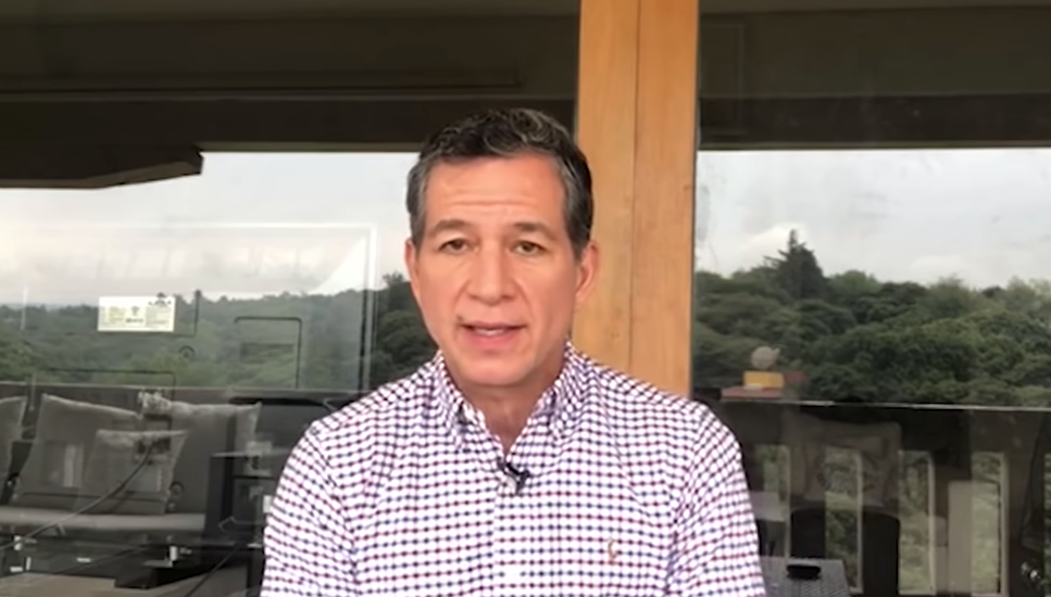 Javier Alarcón regresa a narrar a deportes en Televisa