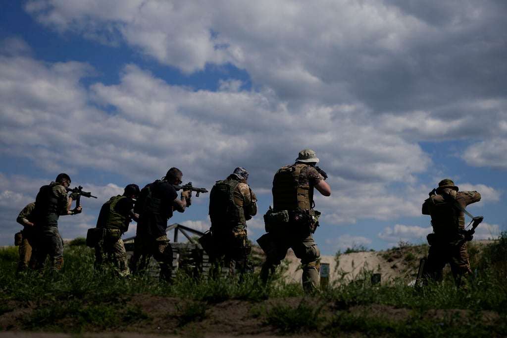 Rusia envía más tropas en plena ofensiva al este de Ucrania