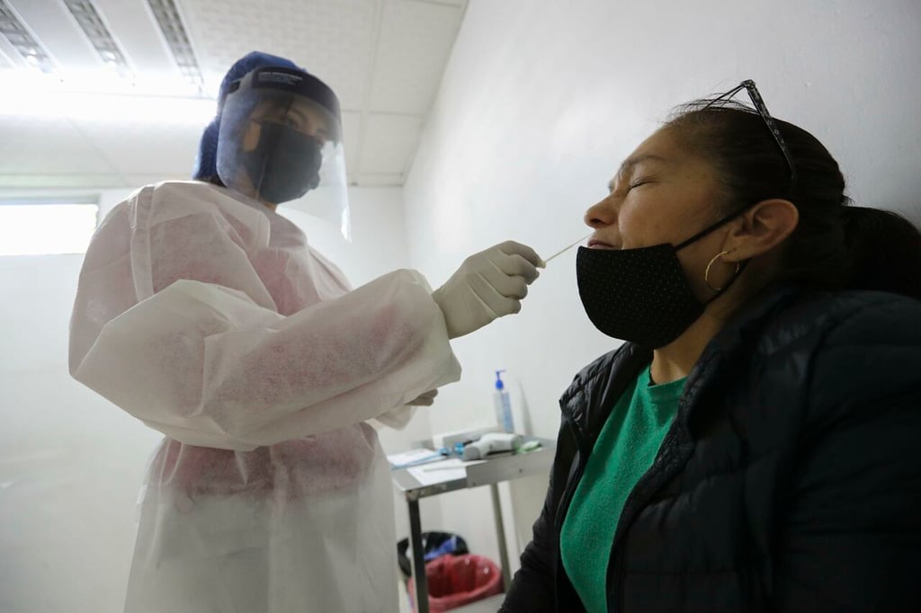 Salud reporta más de 6 mil contagios nuevos de COVID-19 en México