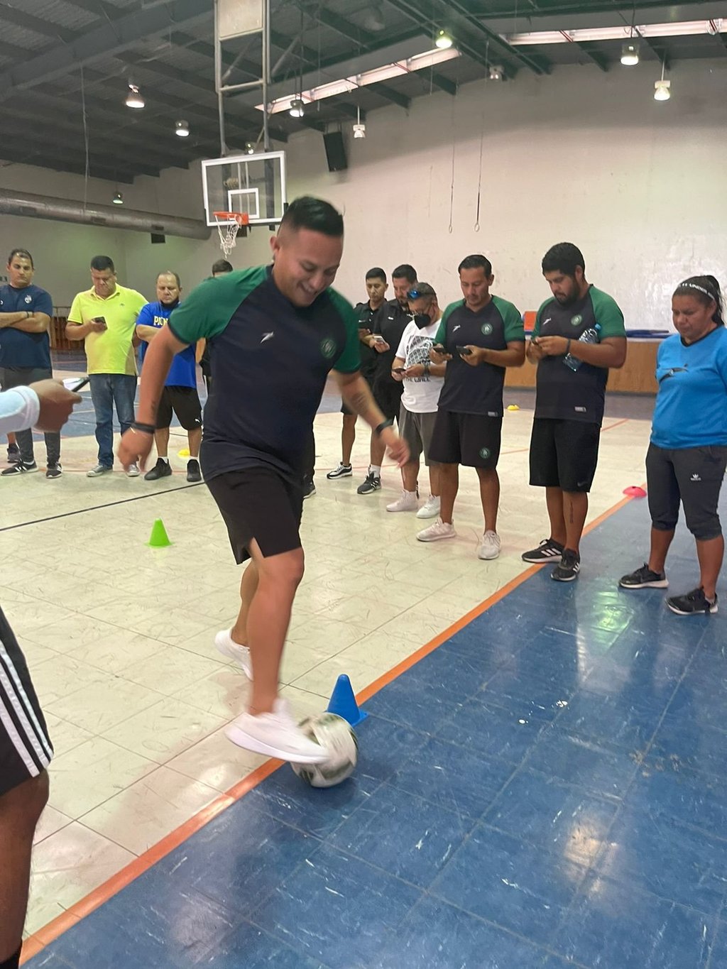 Capacitan a técnicos de futbol soccer en Torreón