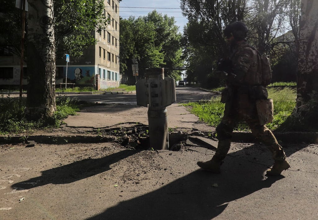 Prorrusos aseguran que hay cerca de 2,500 militares ucranianos en Azot