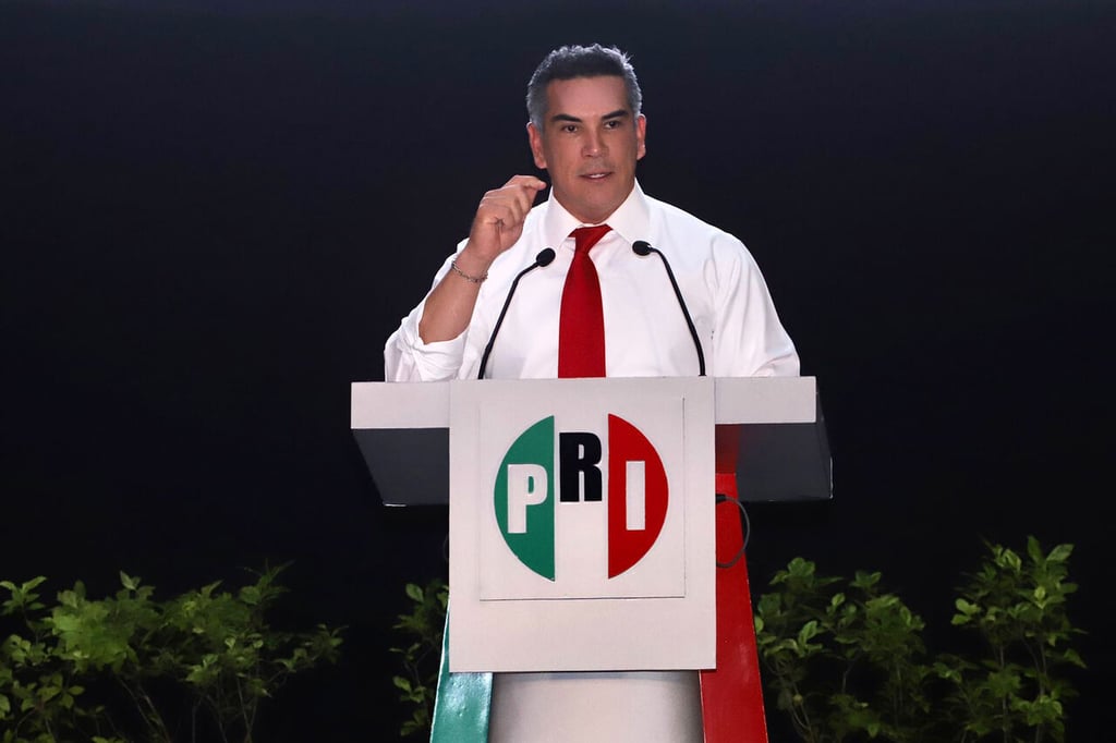 Termina reunión entre 'Alito' Moreno y exlíderes del PRI, no hay cambios en dirigencia