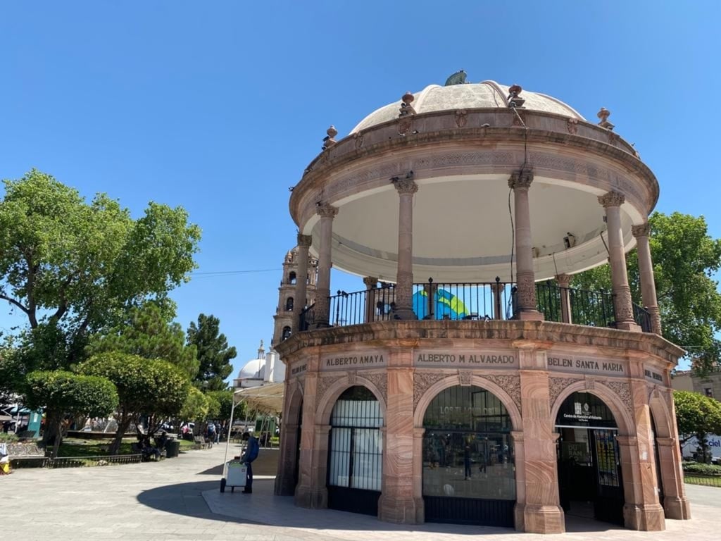 Convocan a diseñar cartel de Durango