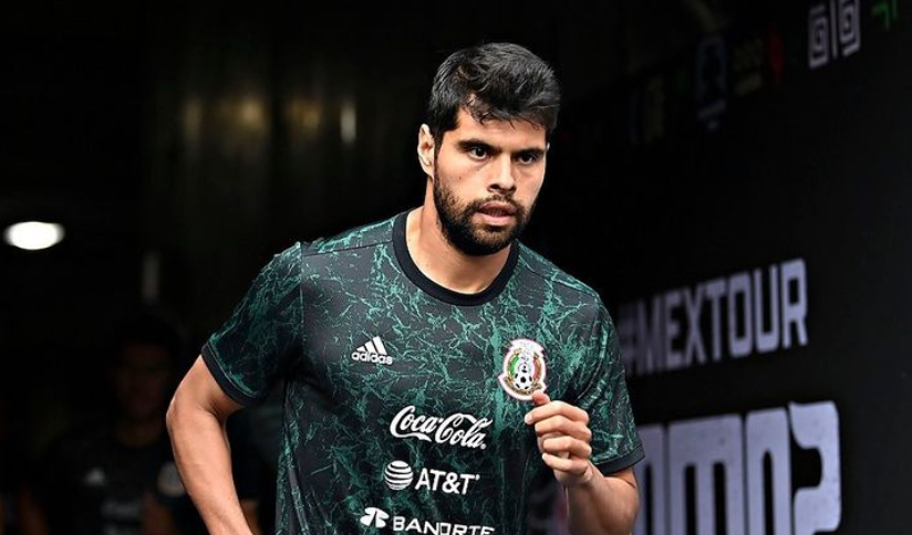 Exsantista Néstor Araujo aceptó dos años de contrato con el Club América
