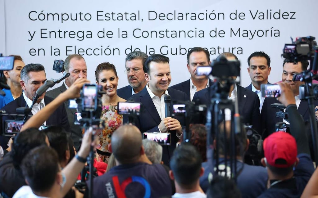 Villegas confirma renovación total de puestos gubernamentales de primero y segundo nivel
