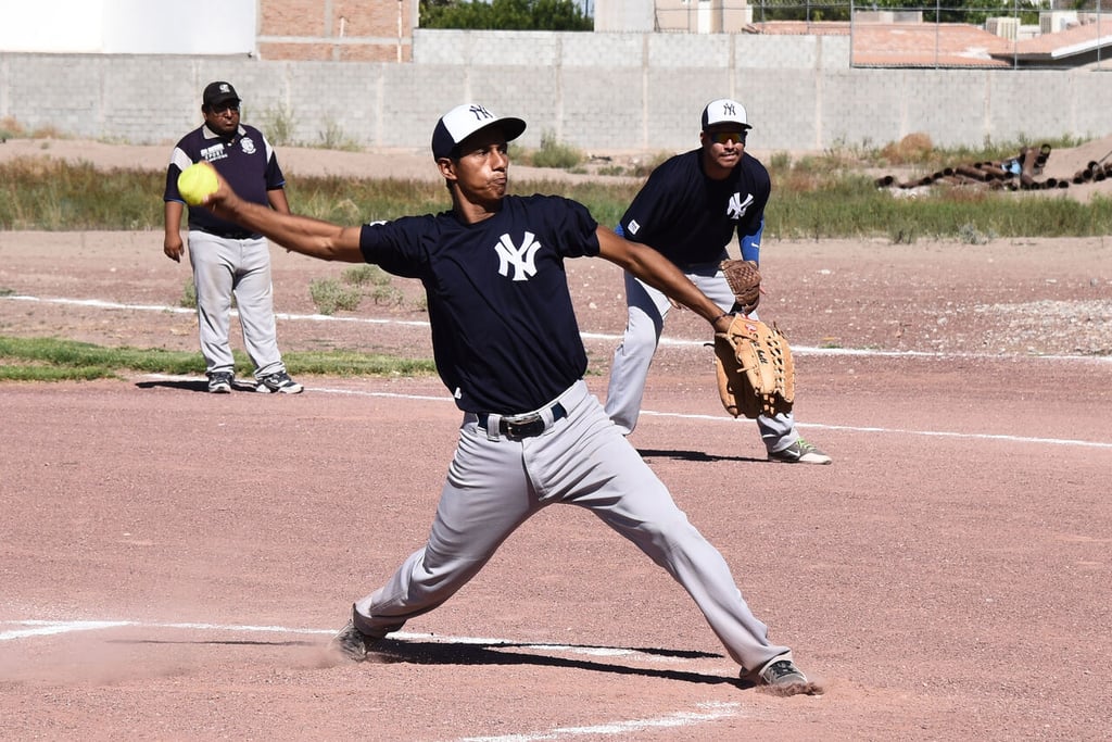 Ponen en marcha temporada 'Sergio Valverde – Jorge Méndez' de softbol en San Isidro