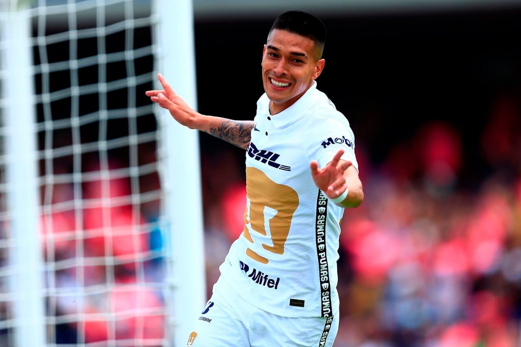 Favio Álvarez se despide del Pumas