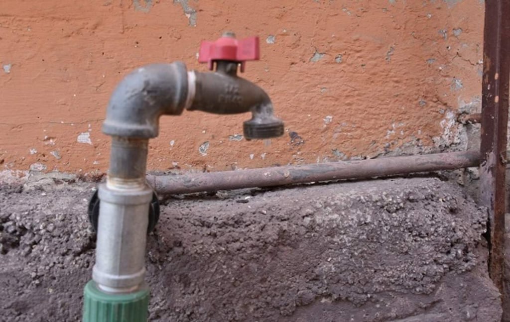 Se consume agua con arsénico en varias regiones de Durango, no solo en La Laguna: Aispuro