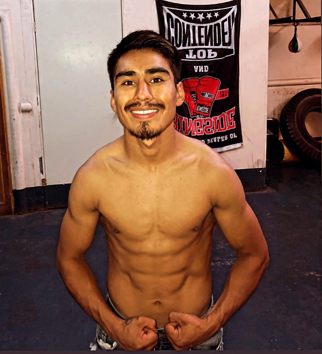 'Cejitas' Valladares cierra su preparación para el campeonato mundial de peso Mínimo FIB