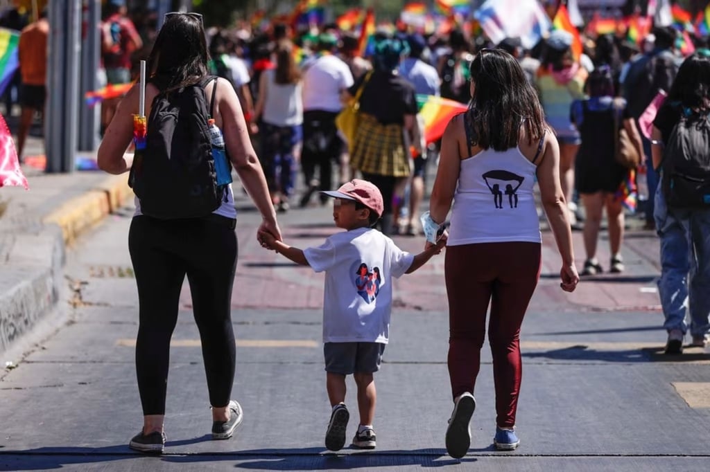 Difícil, adopción para la comunidad LGBTIQ+ en Durango
