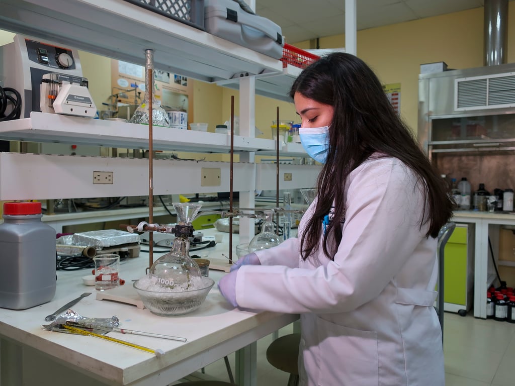 Grafeno sintetizado en Ecuador, un proyecto pionero de alentadores resultados