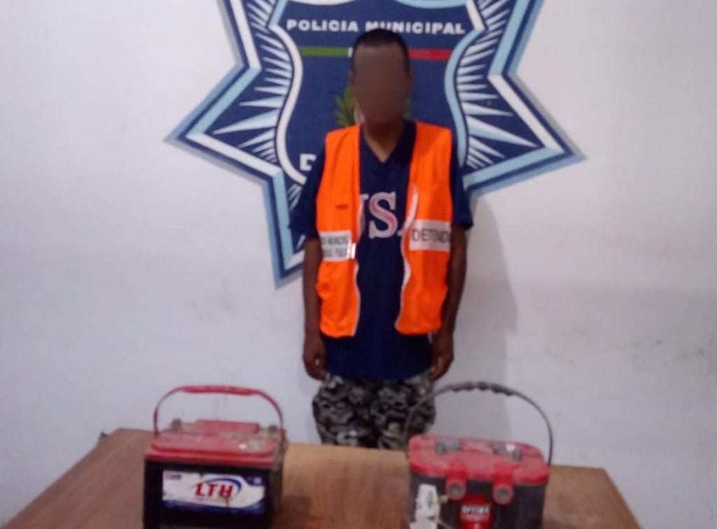 Lo agarran en Jardines de Cancún después de robar en un yonke