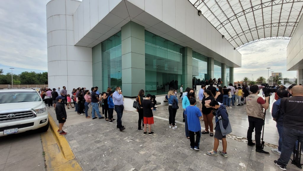 Alumnos de la Anexa, los primeros en ser vacunados