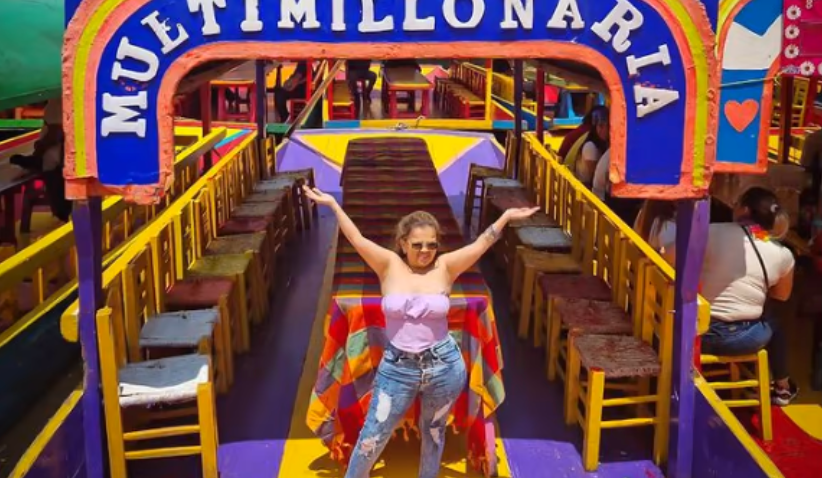 No la dejaron subir a las trajineras pero resultó ser la dueña de Xochimilco: Luz María conquista México