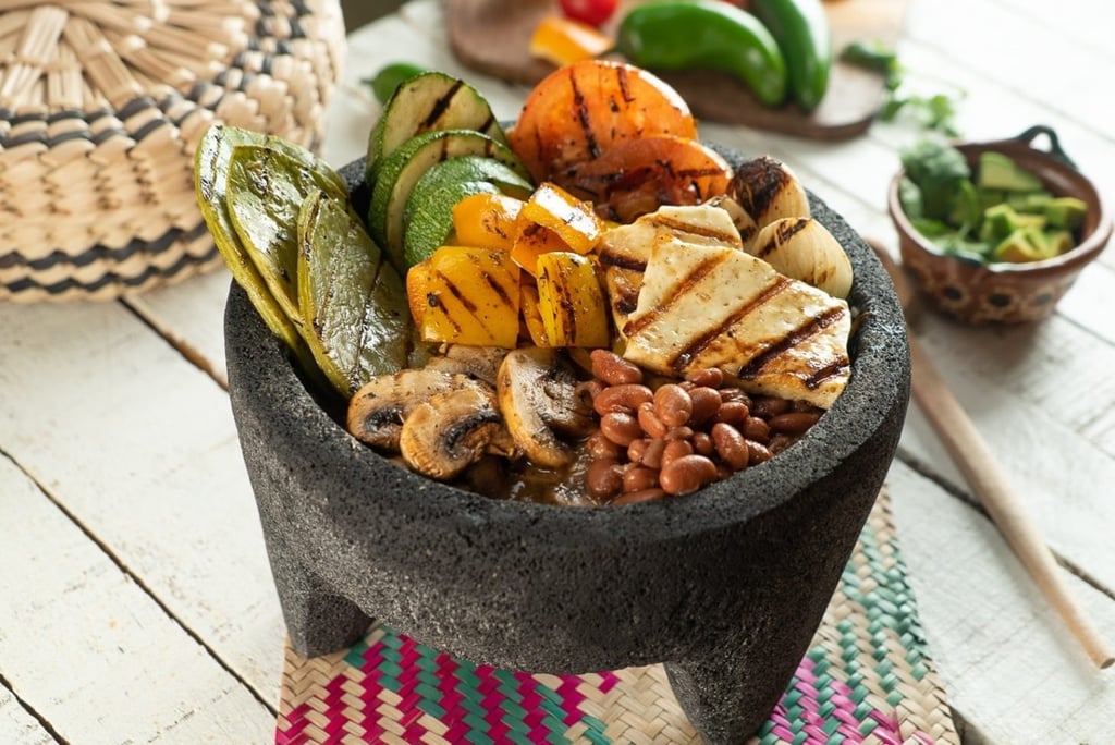 El molcajete, símbolo de la gastronomía mexicana - Noticias y Eventos