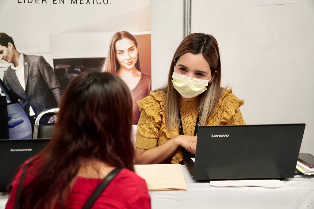 Dispersa Jóvenes Construyendo el Futuro 7 mmdp