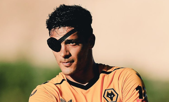 Raúl Jiménez anota con los Wolves en pretemporada