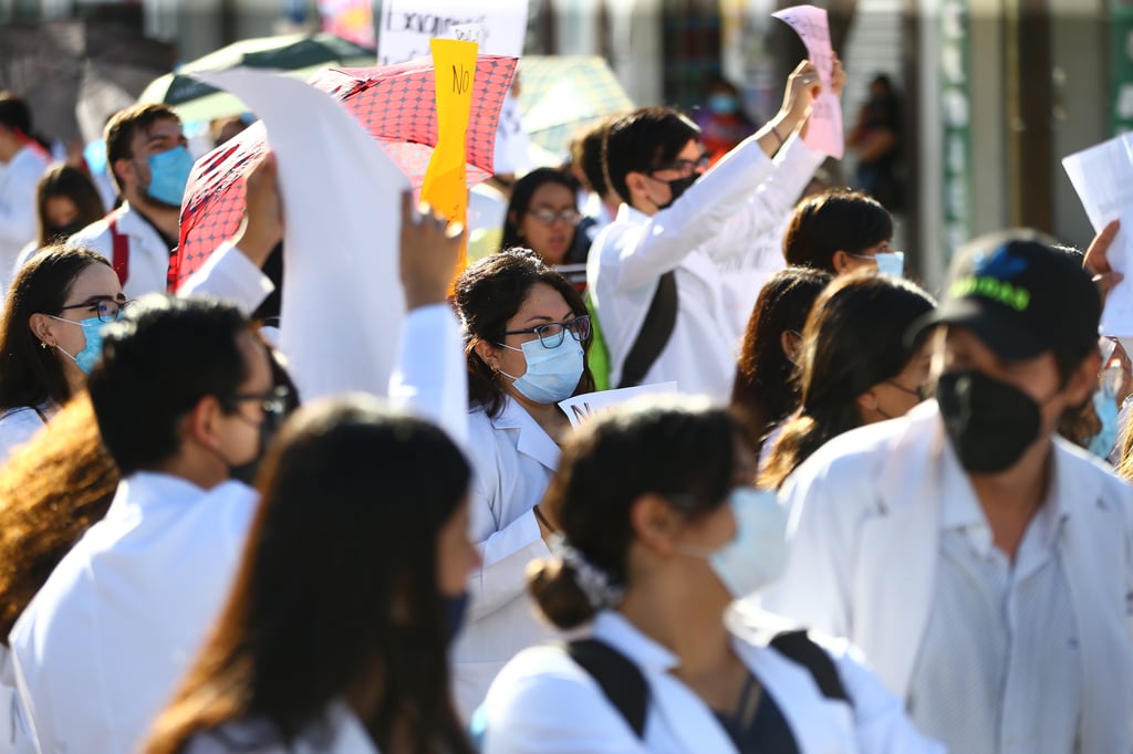 UJED no contempla eliminar el servicio social