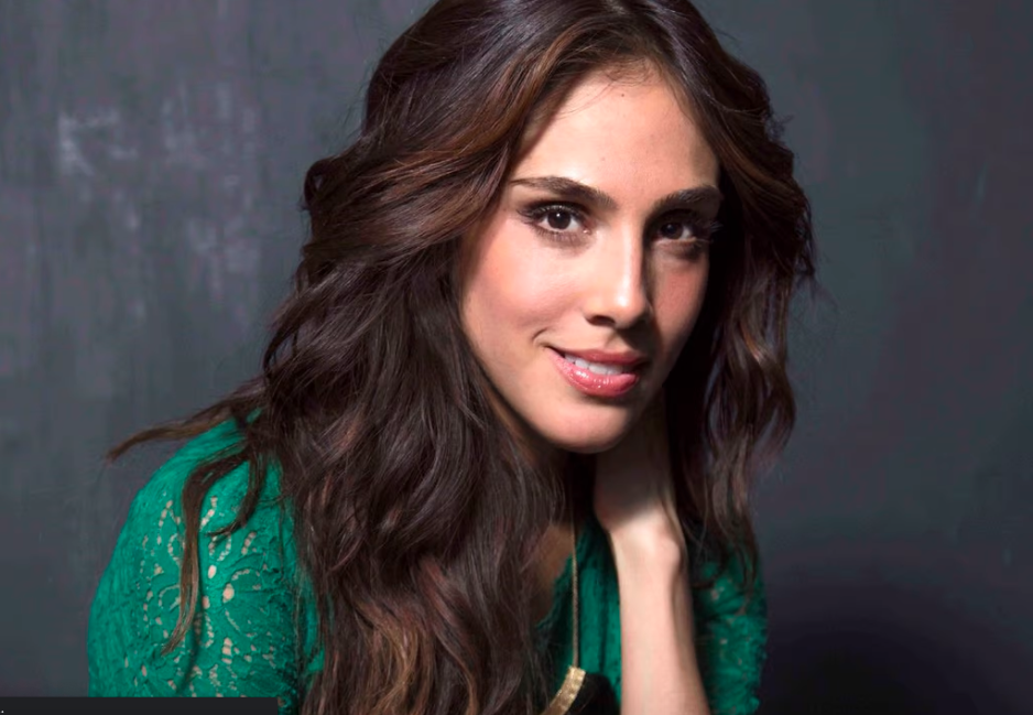 Sandra Echeverría lucha por sobresalir