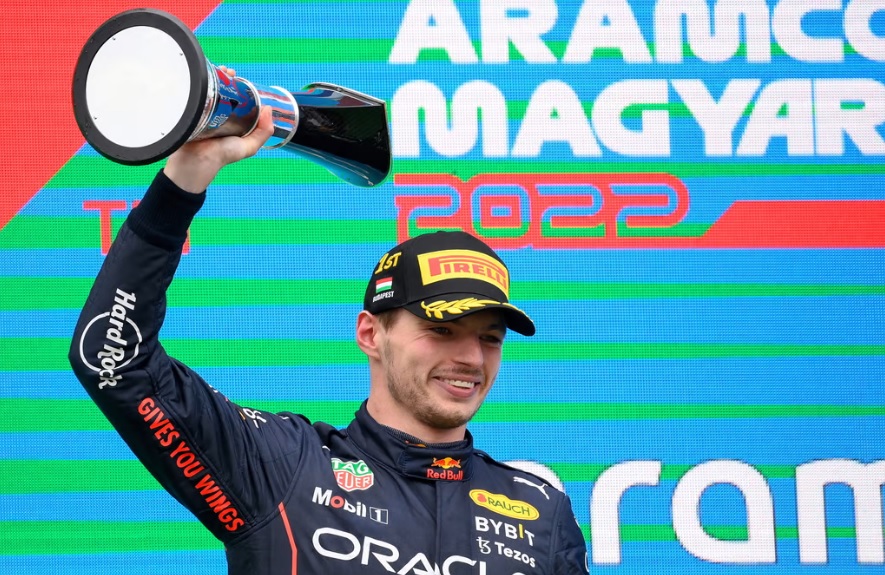 Max Verstappen gana Gran Premio de Hungría; 'Checo' queda en quinto lugar