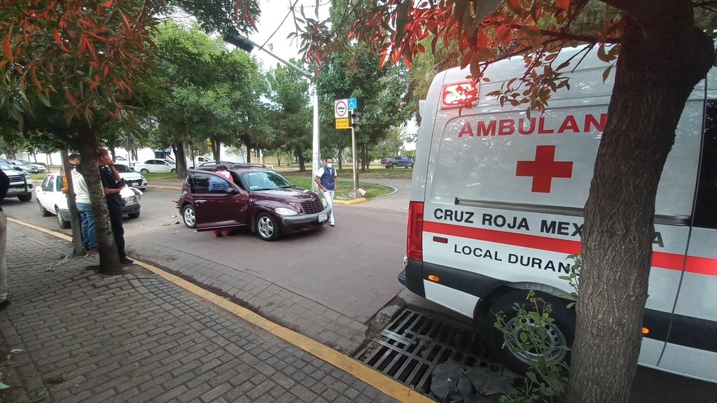 Accidente. Choque por alcance se registró en bulevar Domingo Arrieta e Instituto Politécnico Nacional. al rededor de las 08:30 horas.