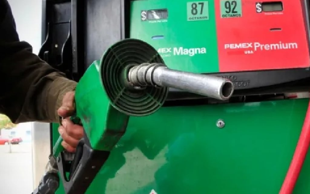 Cifra. La gasolina Premium solo contará con 92.23% del subsidio al impuesto especial sobre producción y servicios.