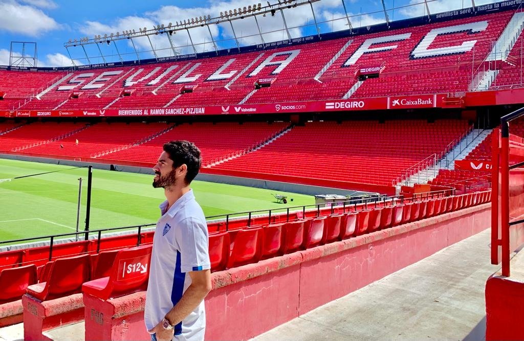 Isco Alarcón firma por dos años con el Sevilla