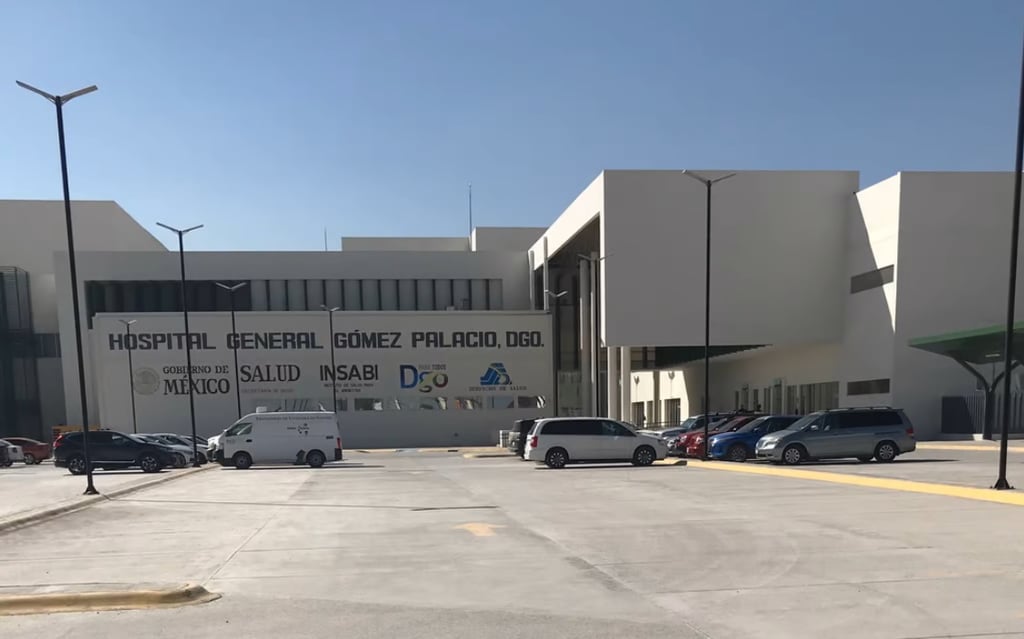 Vehículo arrolla peatón y su conductor se da a la fuga en Gómez Palacio