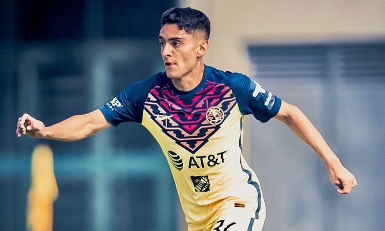 Equipo de Polonia oficializa fichaje del jugador del América, Santiago Naveda
