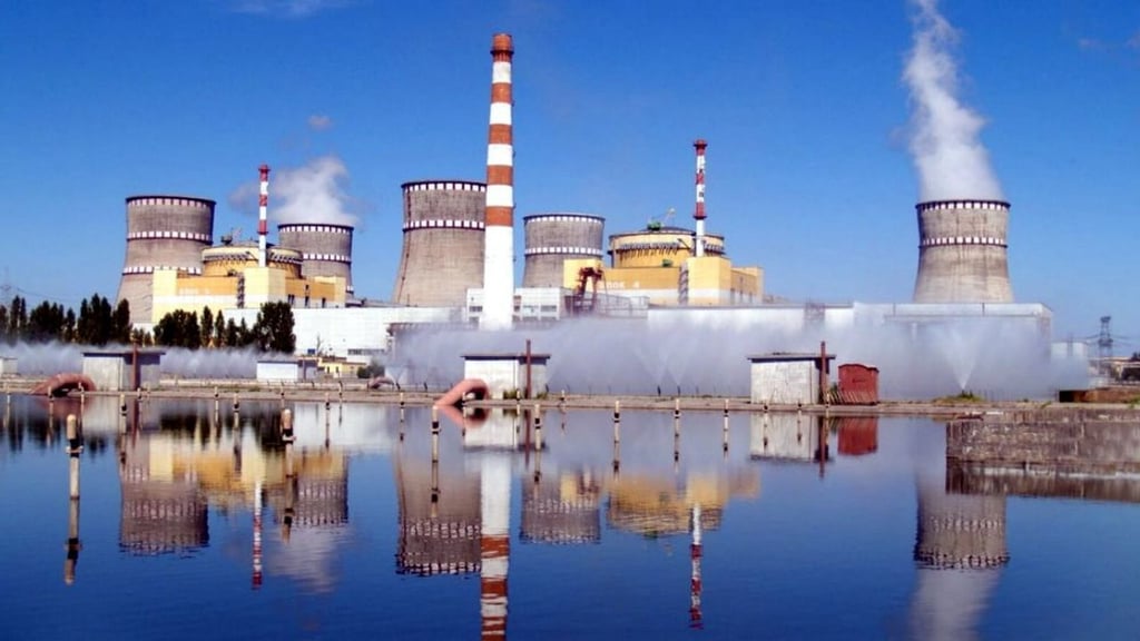 Central nuclear de Zaporiyia está en el ojo del huracán