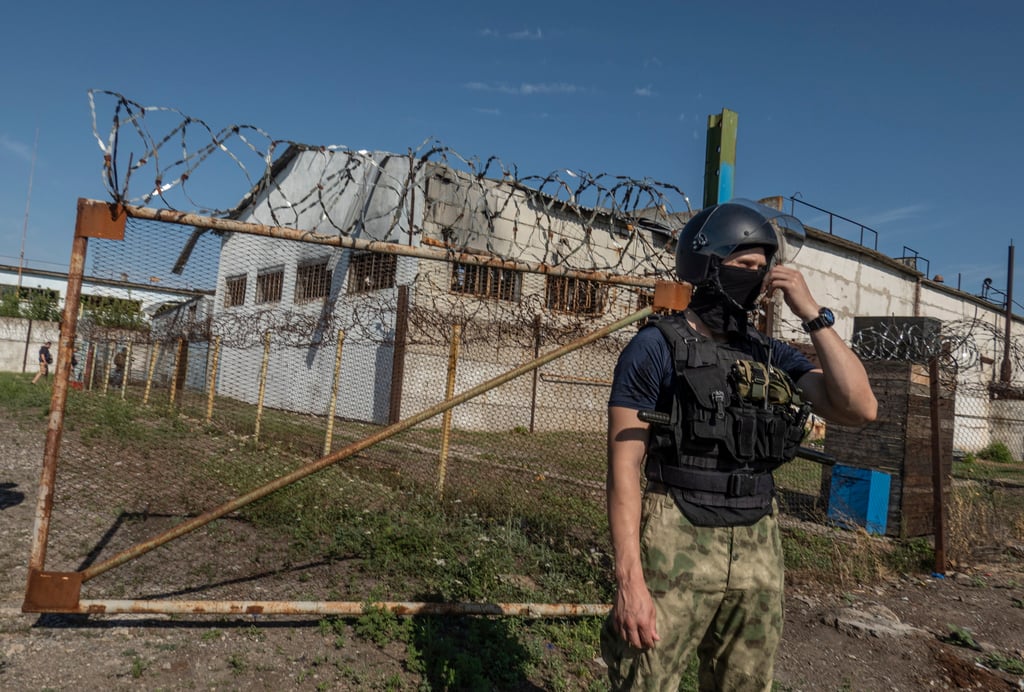Ucrania reporta ataques al sur y al este con al menos diez muertos