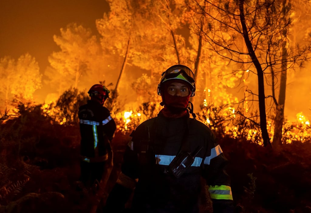 Bomberos europeos arriban a Francia para ayudar a combatir varios incendios forestales