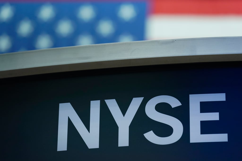 Wall Street abre en terreno negativo en espera de actas de la Fed
