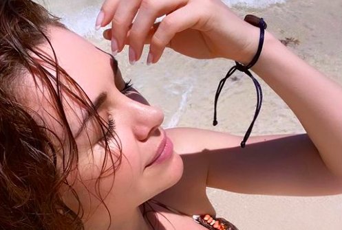 Mayte Carranco se luce en espectacular postar en bañador