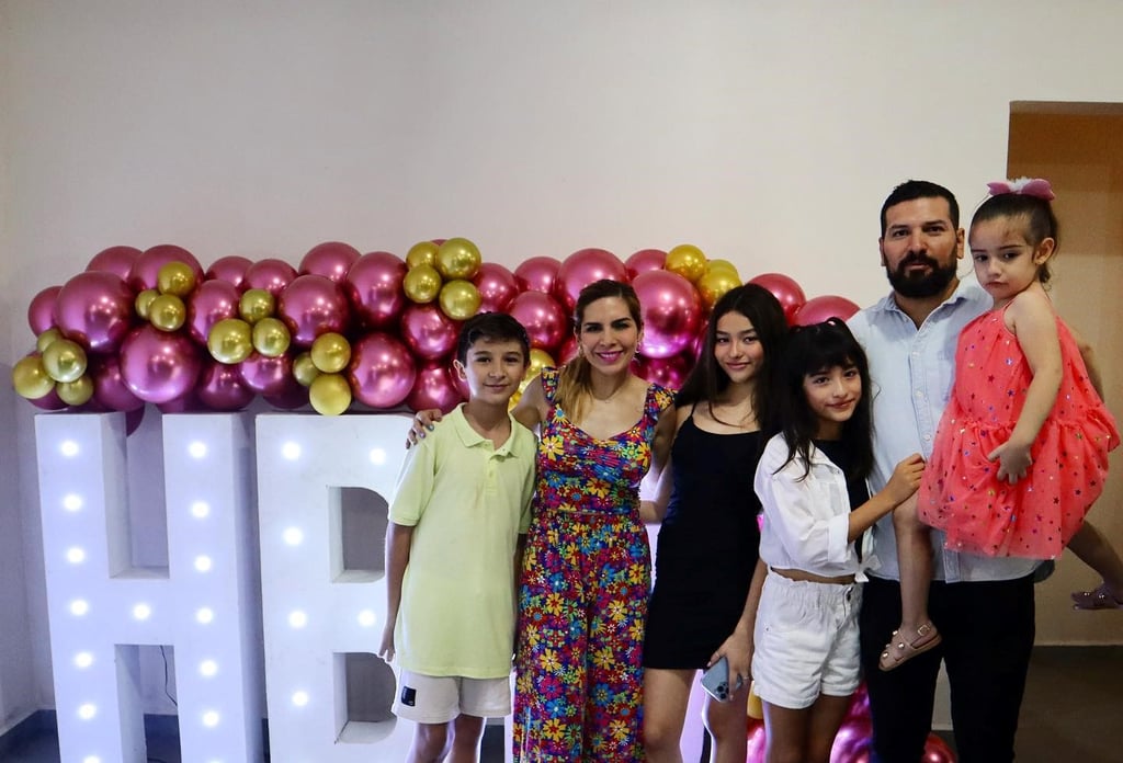 'Ponte a jalar', Karla Panini se lanza contra Rubén, el hijo de Karla Luna