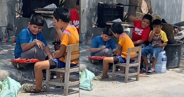 VIDEO: Así juegan en Monterrey; captan a niños asando carne en plena calle