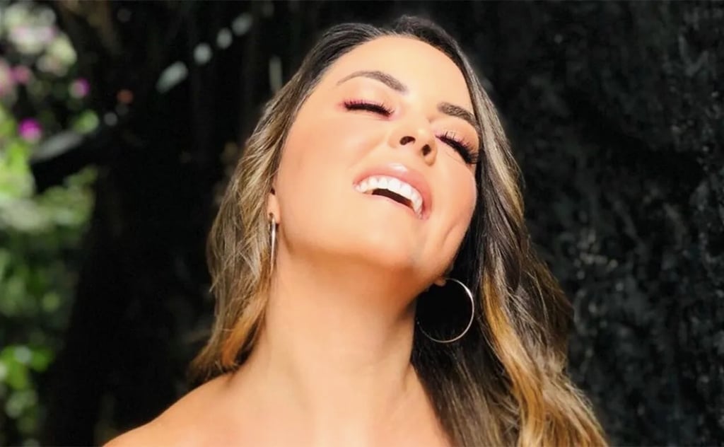 Patty López de la Cerda pone a sudar a todos en lencería