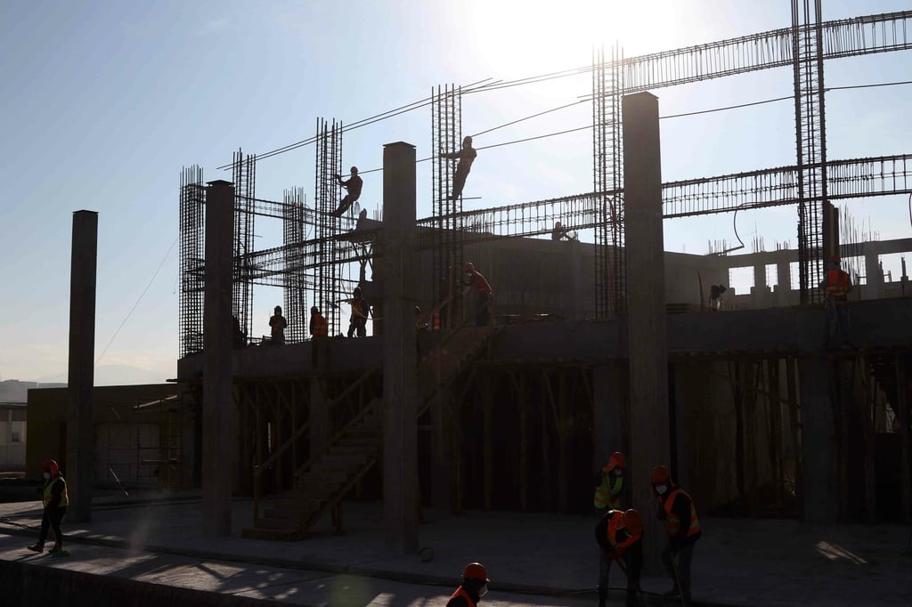 Producción constructora crece 1.3% en junio y liga dos meses al alza