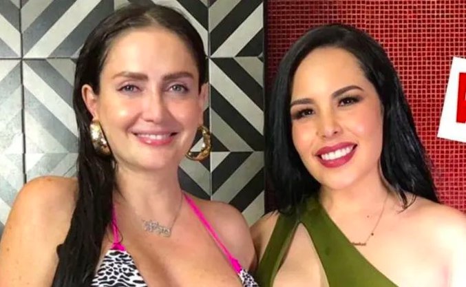 Celia Lora Se Quita La Ropa Interior Junto A Verónica Flores 3994