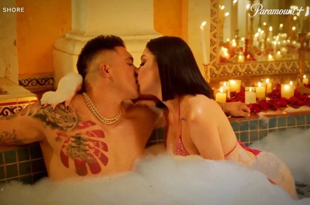 Tunden a Karime Pindter tras besar a Jawy en promo de Acapulco Shore