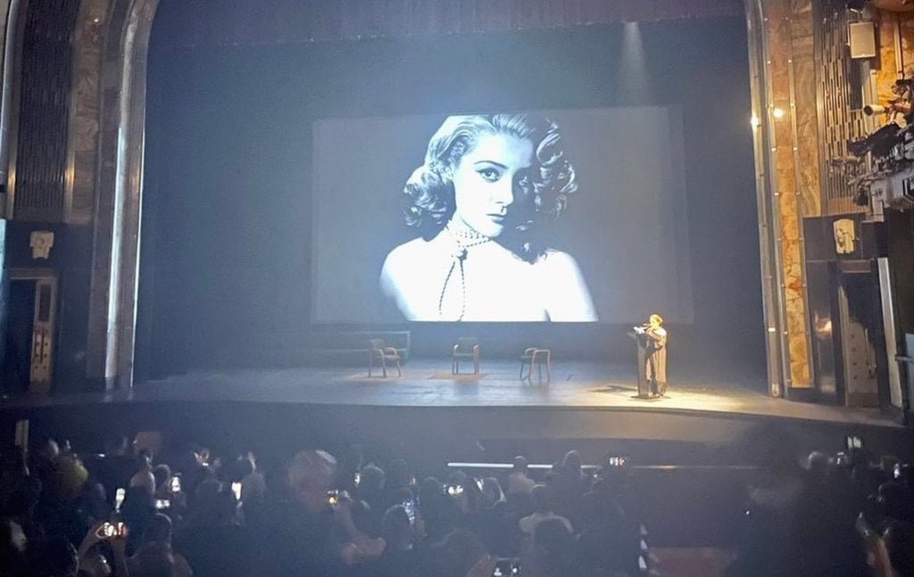 Silvia Pinal es homenajeada en Bellas Artes