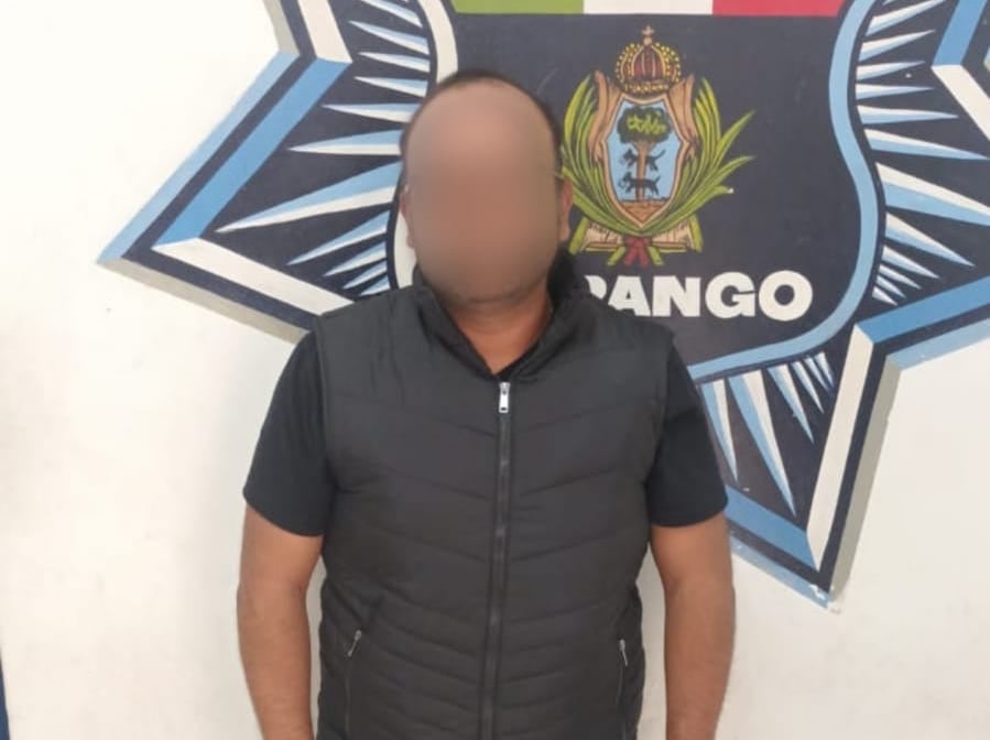 Quiso estafar al IMSS presentando documentos falsos; fue arrestado