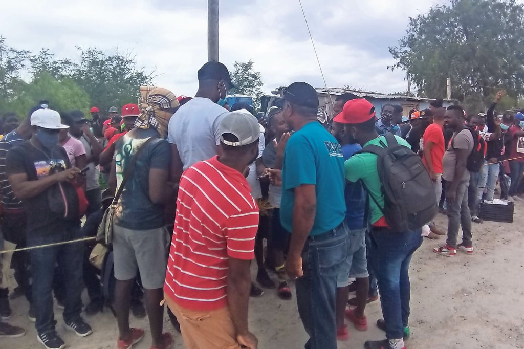 Migrantes se amotinan en albergue de Reynosa