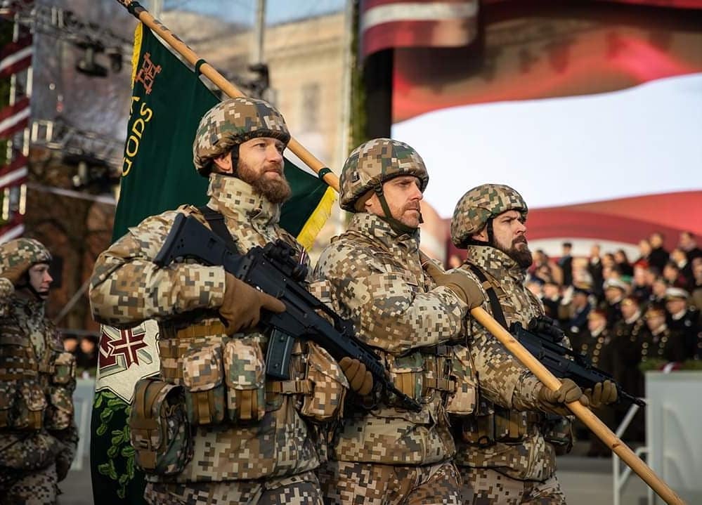 Letonia reforzará su ejército profesional con un nuevo servicio de Defensa