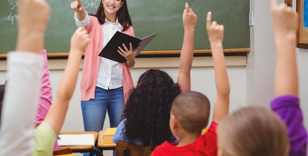 Maestra asegura que ya no les dejará tarea a sus alumnos para que puedan convivir con su familia