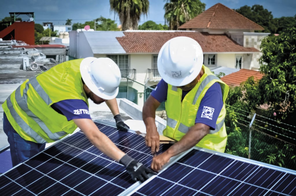 Llama a impulsar energías limpias